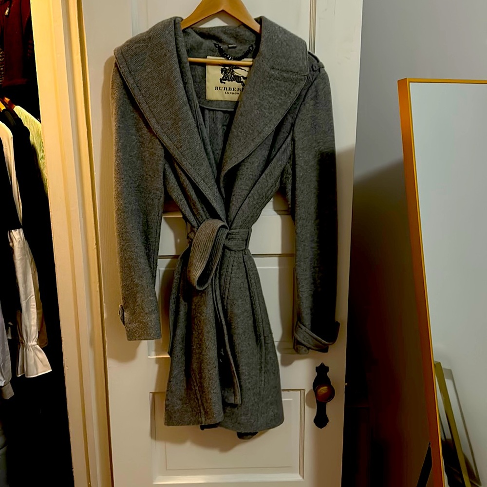 Remarkable Cashmere Burberry Coat/Sweater!!